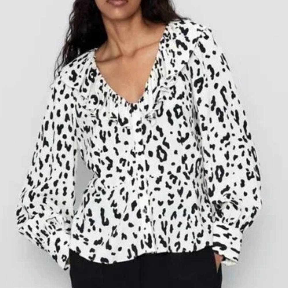 Leopard Print Ruffle peplum blouse; sizeS; new